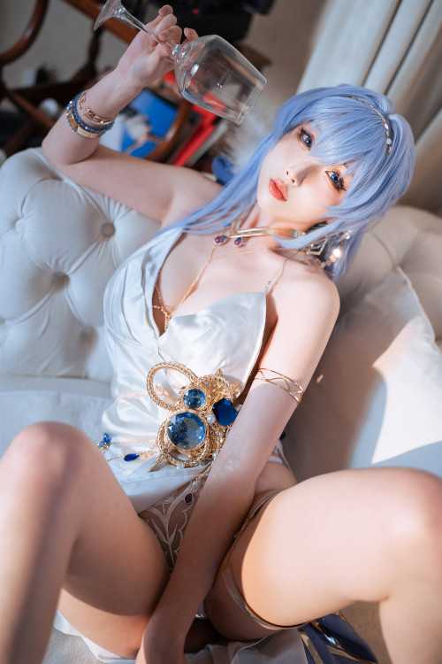 Cosplay rioko凉凉子 海伦礼服