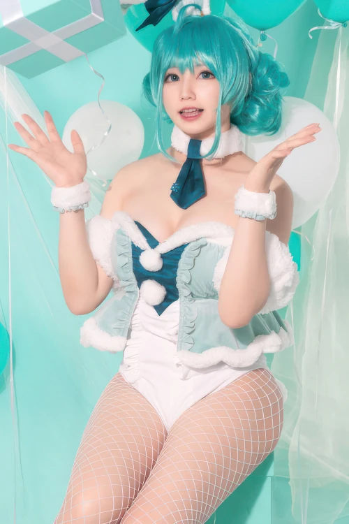 Cosplay Nyako喵子 初音白兔