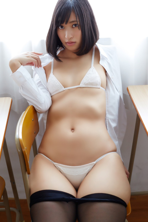 Yuka Kuramochi 倉持由香, 解禁グラビア写真集 倉持由香全巻セット351枚収録尻づくし Set.02